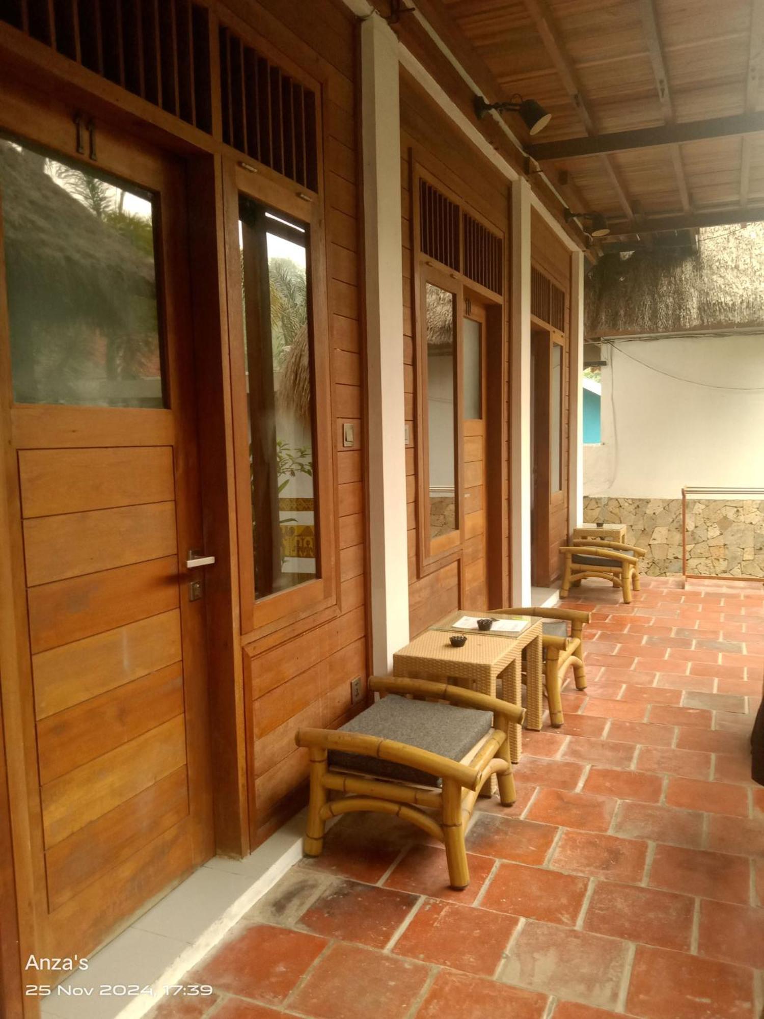 Village Vibes Lombok Kuta  Exterior photo
