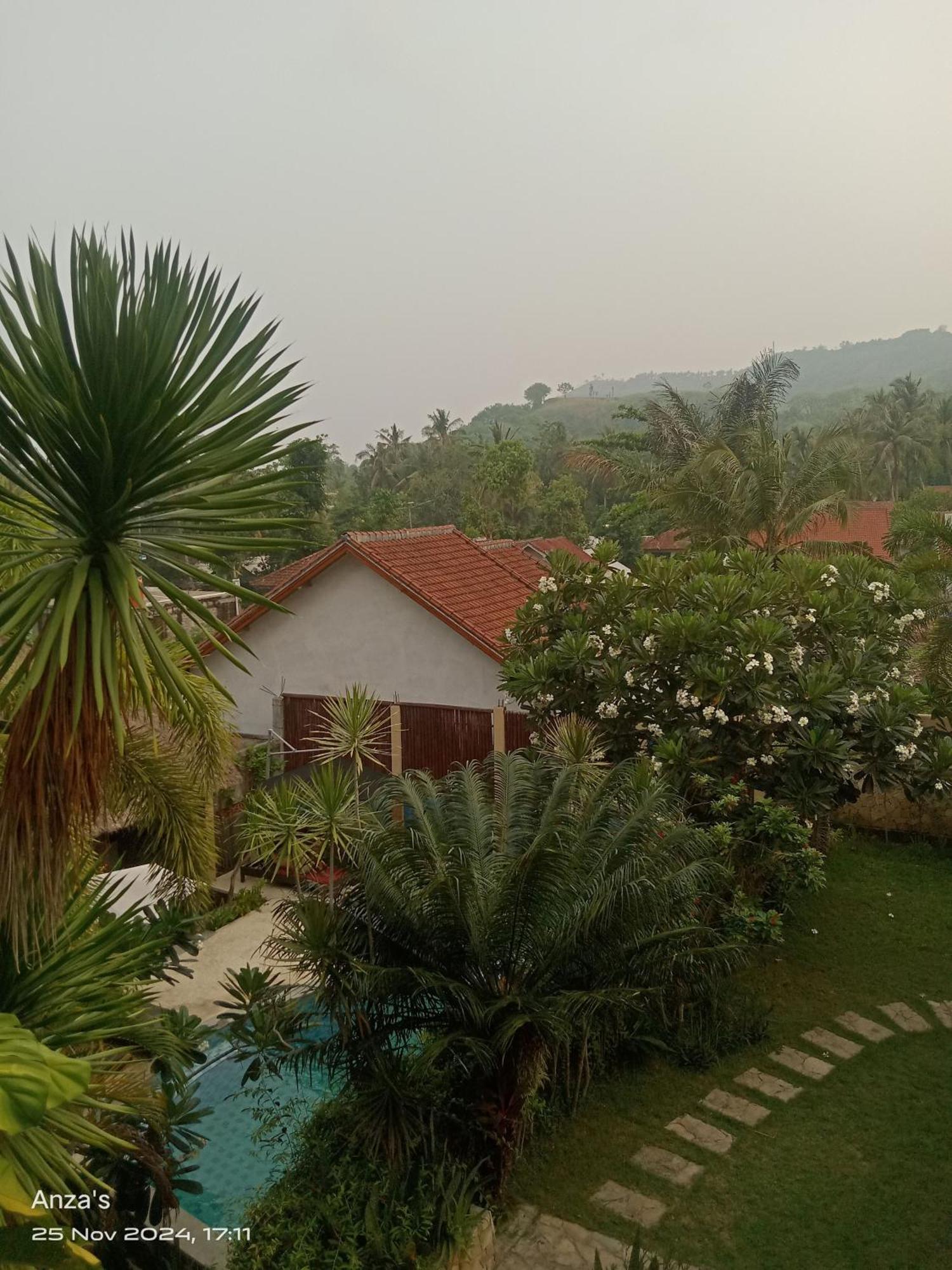 Village Vibes Lombok Kuta  Exterior photo